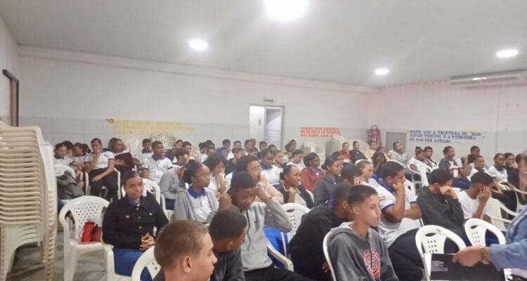 Rota Literária chega nas escolas da rede municipal de Valença