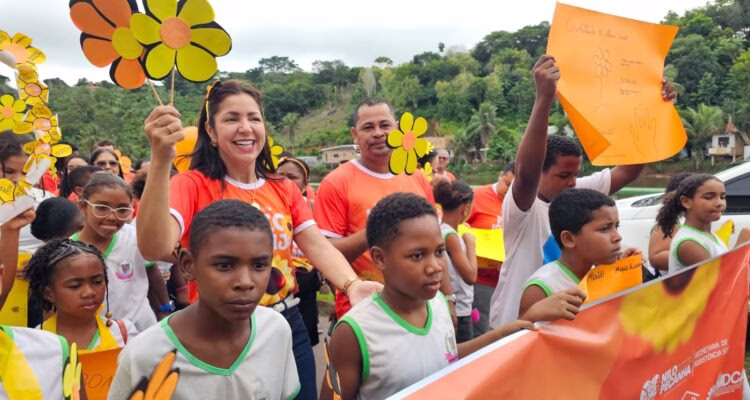 Nilo Peçanha promove caminhada do Faça Bonito e reforça combate ao abuso e exploração sexual infantil