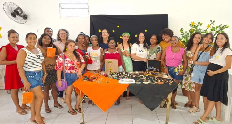 Instituto Mutá/CADI Valença promove oficina de bioecojoias e incentiva empreendedorismo feminino