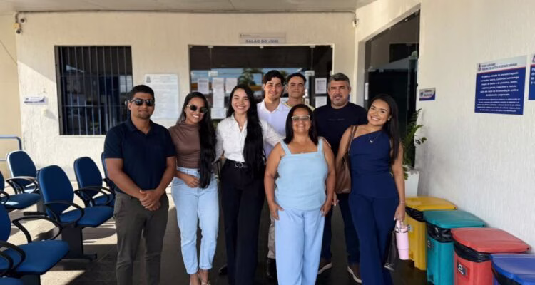 Turma Gama de Direito da FAESB realiza visita técnica ao Fórum da Comarca de Valença