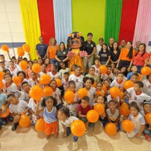 Polícia Civil promove ações educativas de combate ao abuso e à exploração sexual de crianças e adolescentes em escolas de Valença