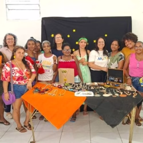 Instituto Mutá/CADI Valença promove oficina de bioecojoias e incentiva empreendedorismo feminino