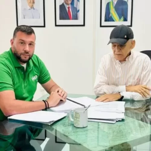 PREFEITO MARCOS MEDRADO DISCUTE IMPLANTAÇÃO DE ZONA AZUL E MELHORIAS NA MOBILIDADE URBANA EM VALENÇA